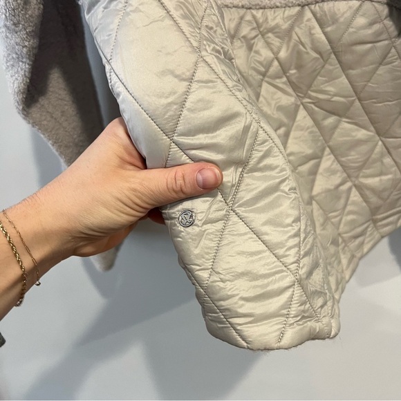 Lululemon Show Me the Sherpa Jacket - Picture 7 of 14